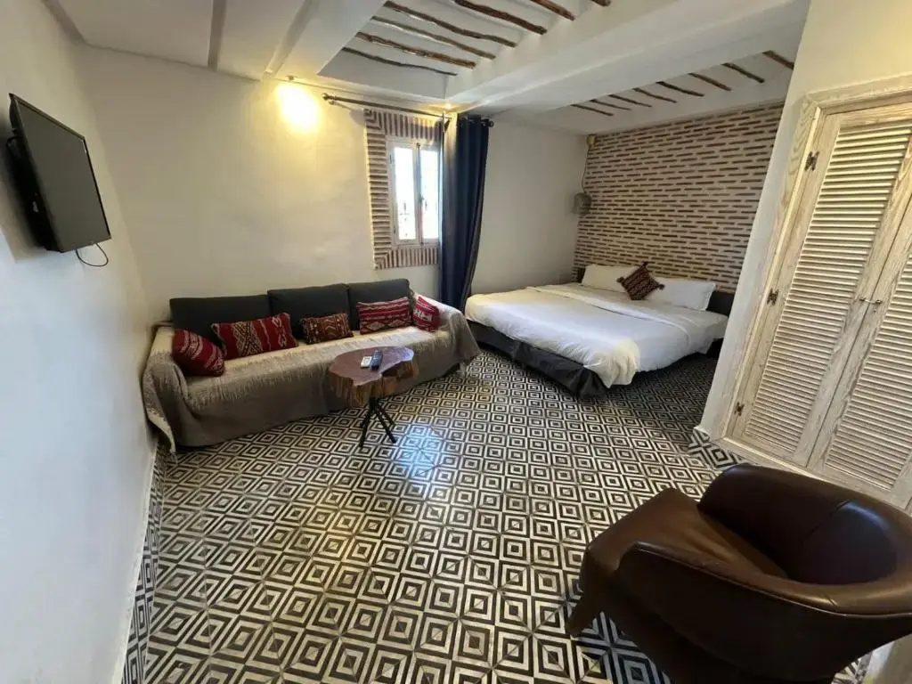 Superior Double room (full double bed)