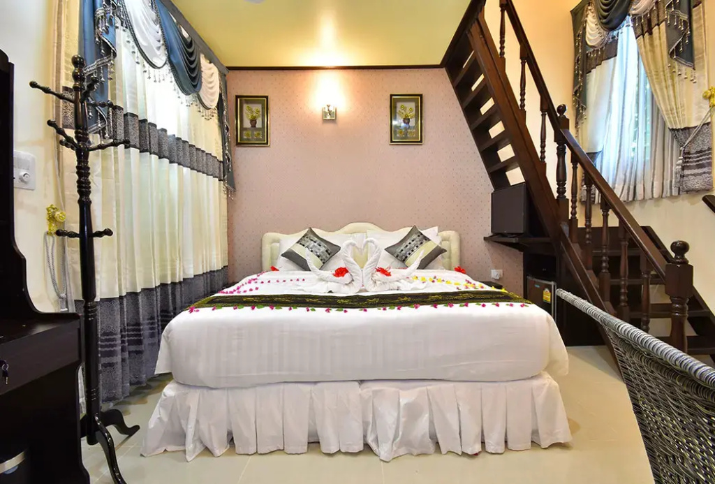 Deluxe Family room