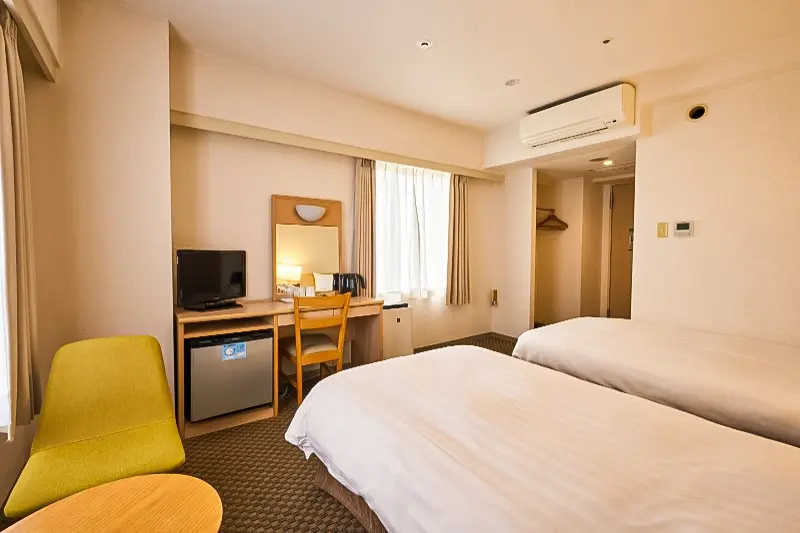 Double room (twin beds)