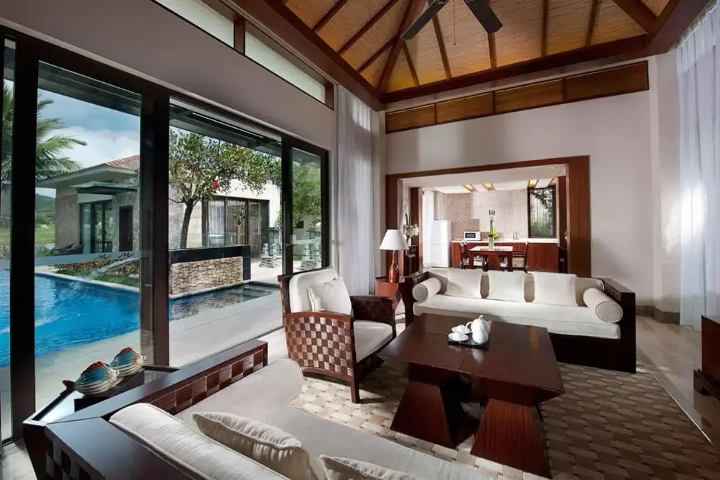 Grand Metropark Villa Resort Sanya Yalong Bay — фото