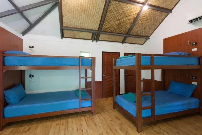 Phi Phi Long Beach Resort & Villa - Chambres