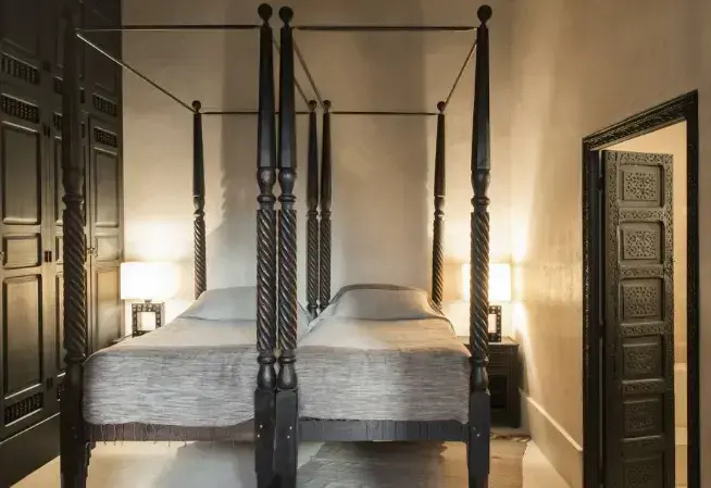 Black Patio Double Suite (twin beds)