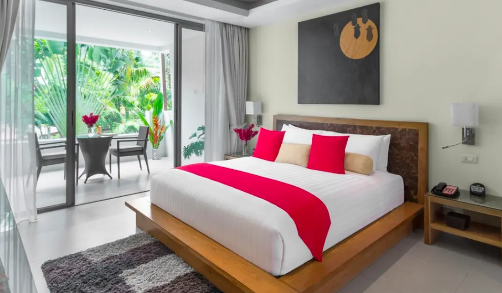Club Double Suite (full double bed)