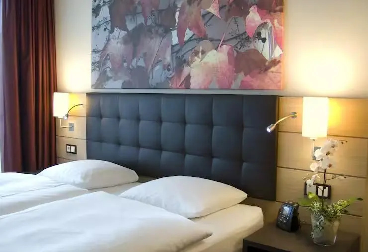 Peloton Bike City Wing Double room (full double bed)
