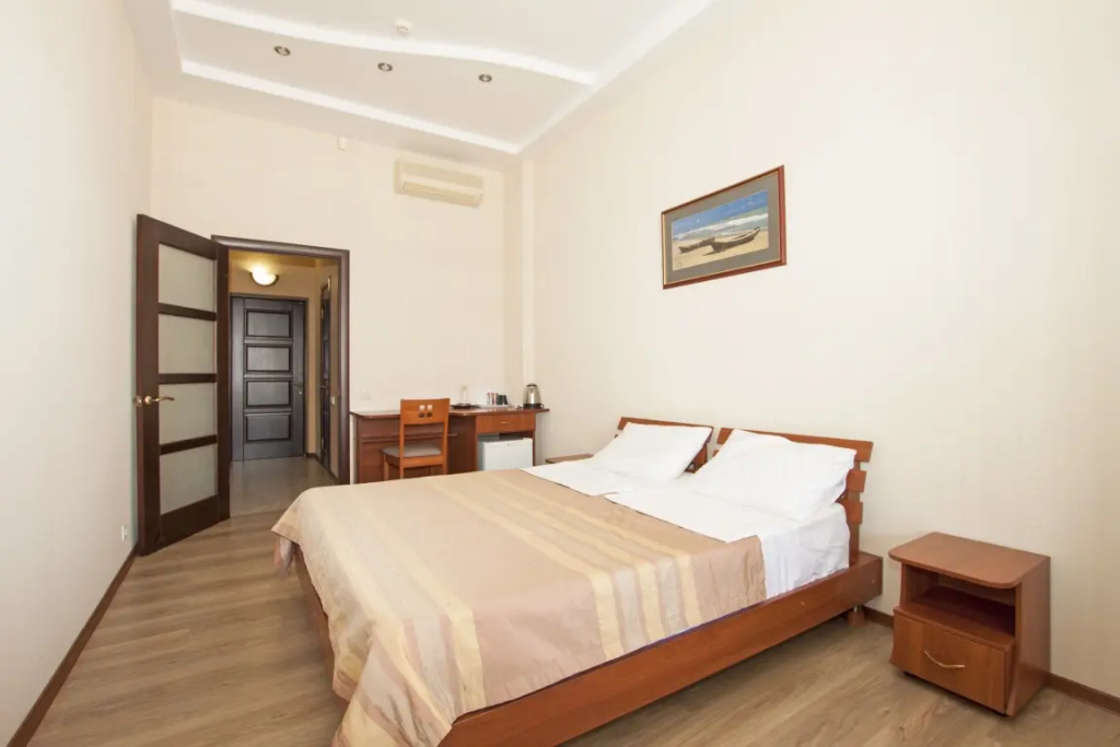 Standard Double room (twin beds)
