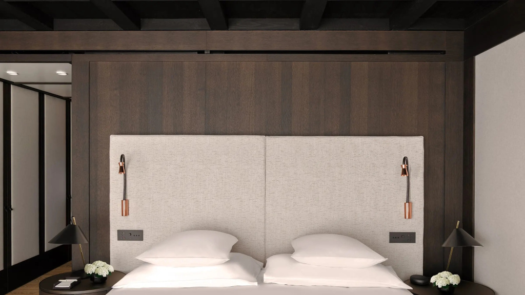 2 Bedrooms Serlas Wing Penthouse Suite