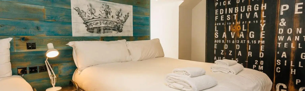 X Large room