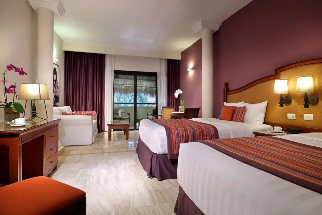 Family Selection Double Junior Suite with garden view (twin beds)