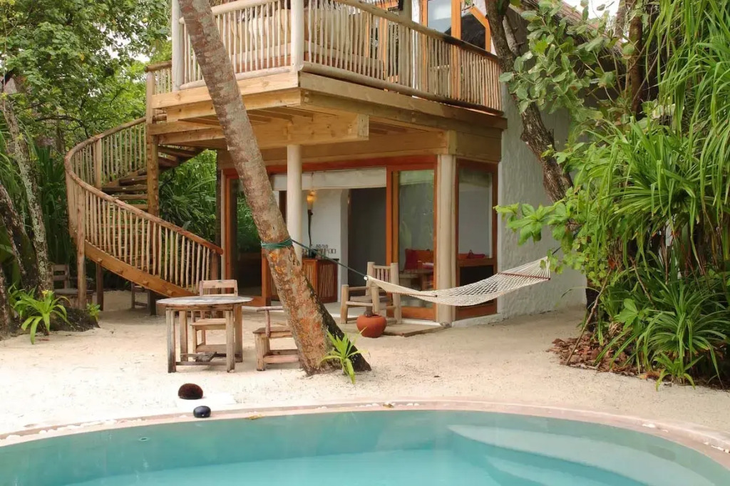 With Pool Crusoe с 2 комнатами в Soneva Fushi