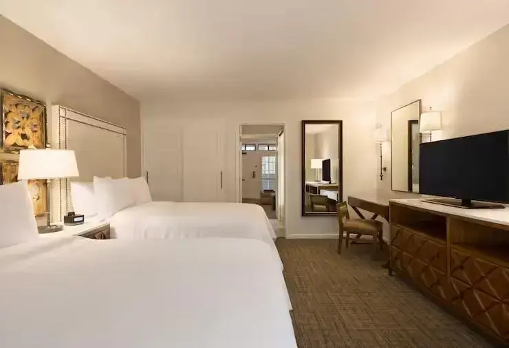 Embassy Suites by Hilton Scottsdale Resort - Chambres
