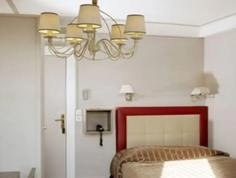 Double room (full double bed)