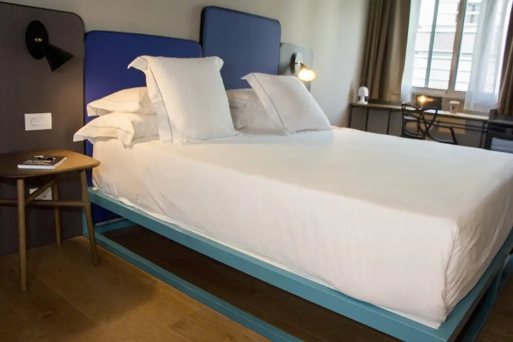 Executive Double One Shot room full double bed