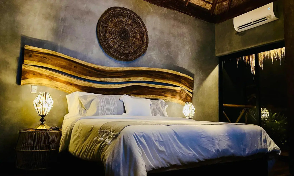 2 Bedrooms Wakax Quadruple Villa