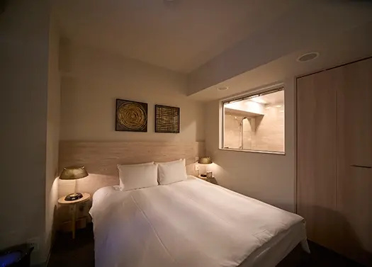 Luxury Double room (full double bed)