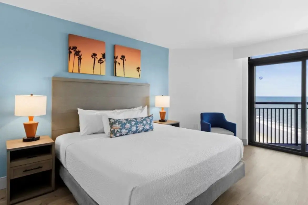 3 Bedrooms Deluxe Penthouse room oceanfront