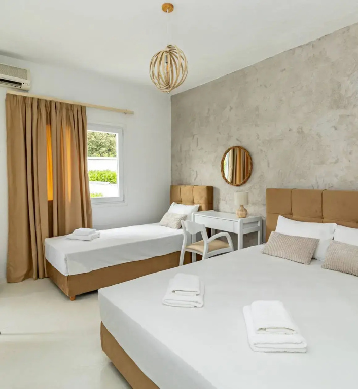 Theo Bungalows Kriopigi - Chambres