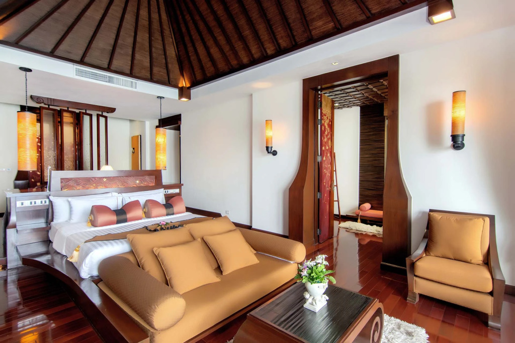 Двухместная вилла Grand двуспальная кровать в Marina Phuket Resort