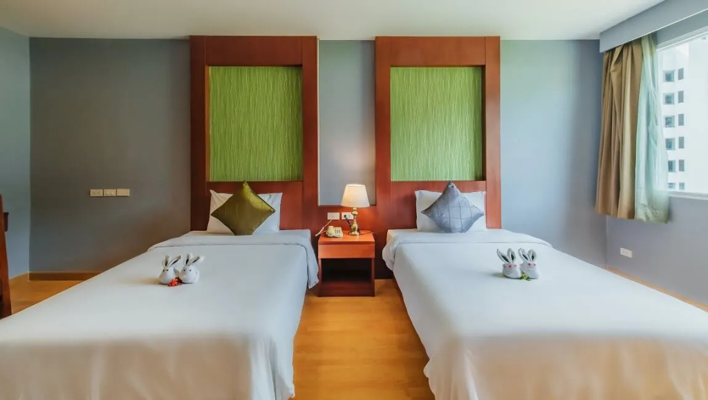 Elite Suites Patong Hotel - Chambres