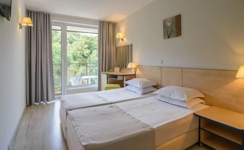 Madara Park Hotel - Chambres