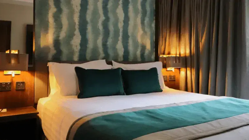 Iveagh Garden Hotel - Tap to explore photos