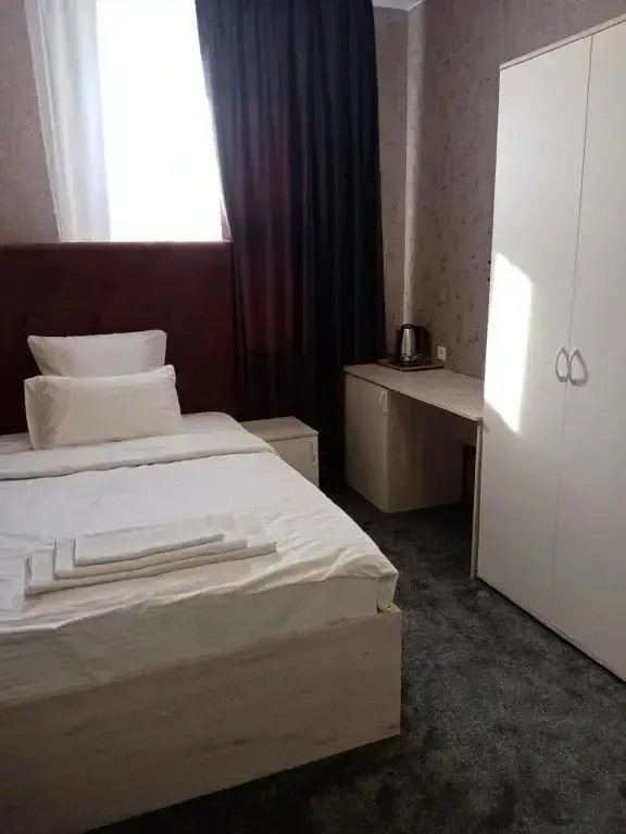 Standard Single room (single bed)
