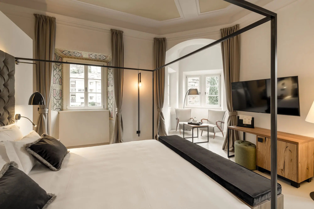 Prestige Double Suite (full double bed)
