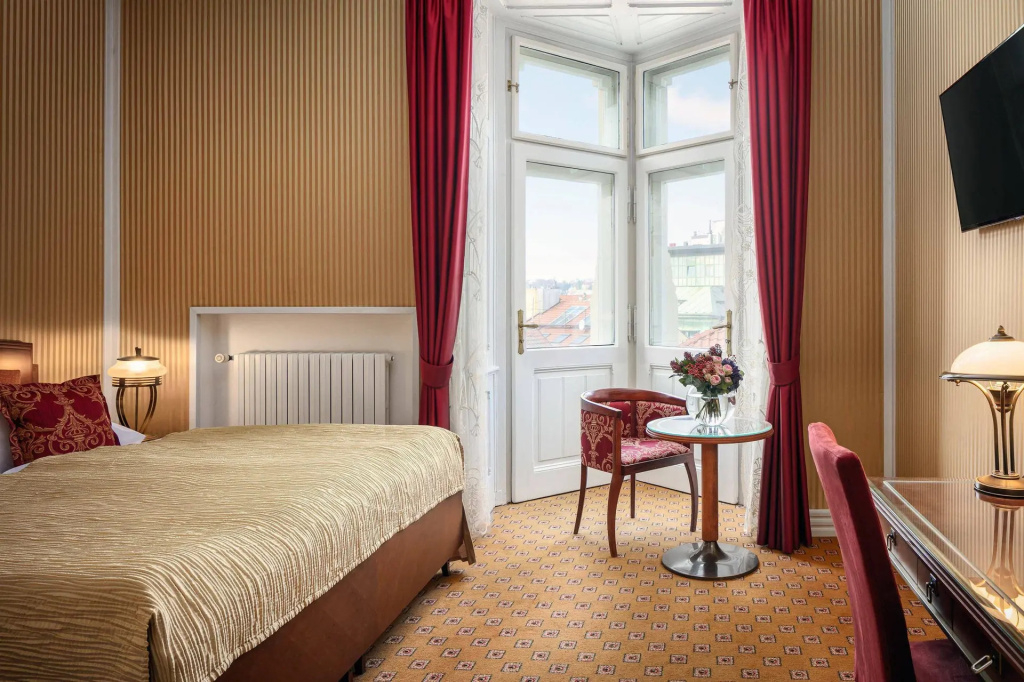 Hotel Paris Prague image General