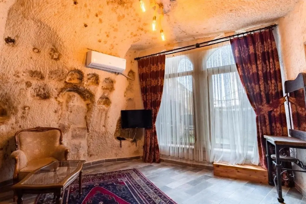 Suite with balcony
