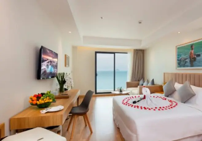 Двухместный номер Nagar с видом на океан двуспальная кровать в Nagar Hotel Nha Trang