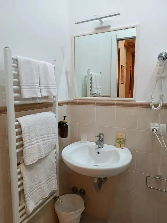Hotel photo 28