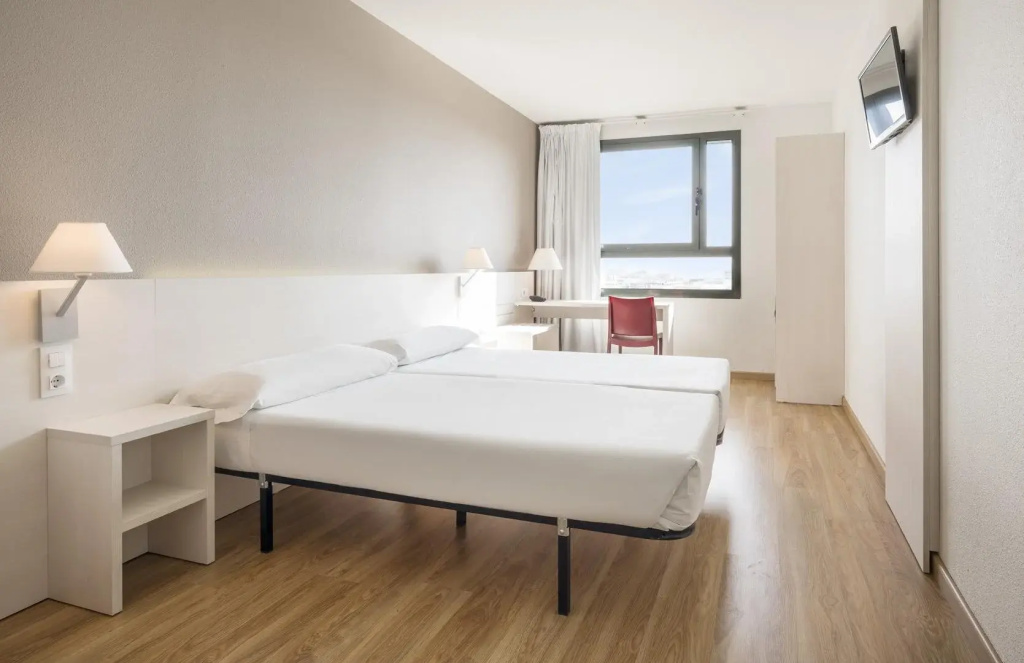 Ilunion Valencia 3 Hotel - Chambres
