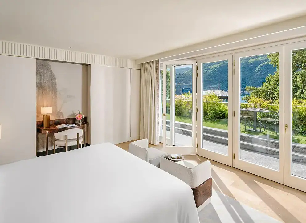 Premier Double Suite (full double bed)