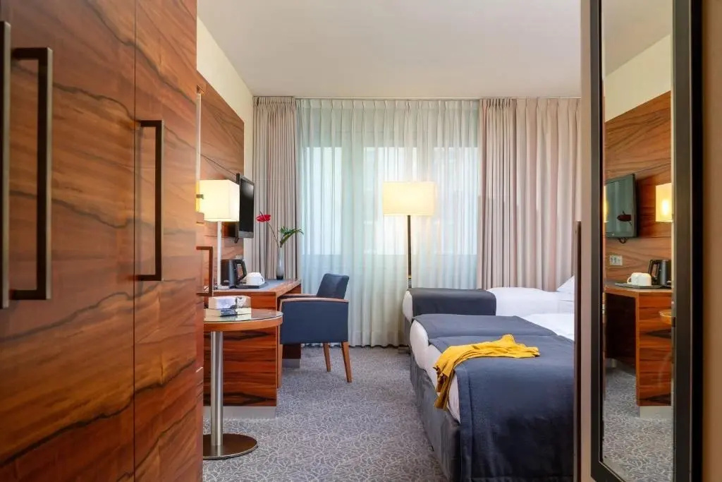 Hotel photo 13