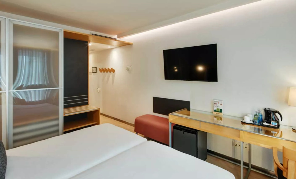 Classic Twin room (twin beds) (bed type is subject to availability)