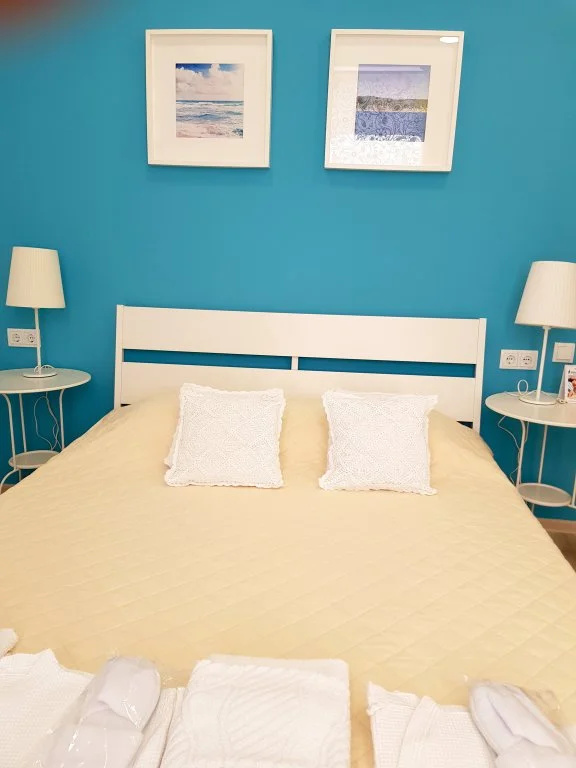 Standard Economy room with city view
