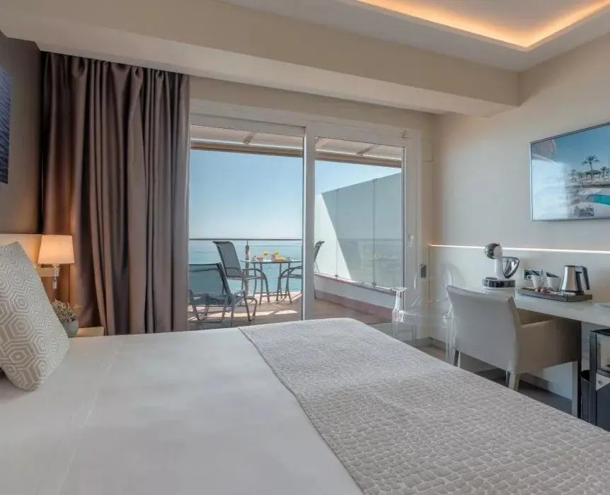 Bellavista Double room (full double bed)