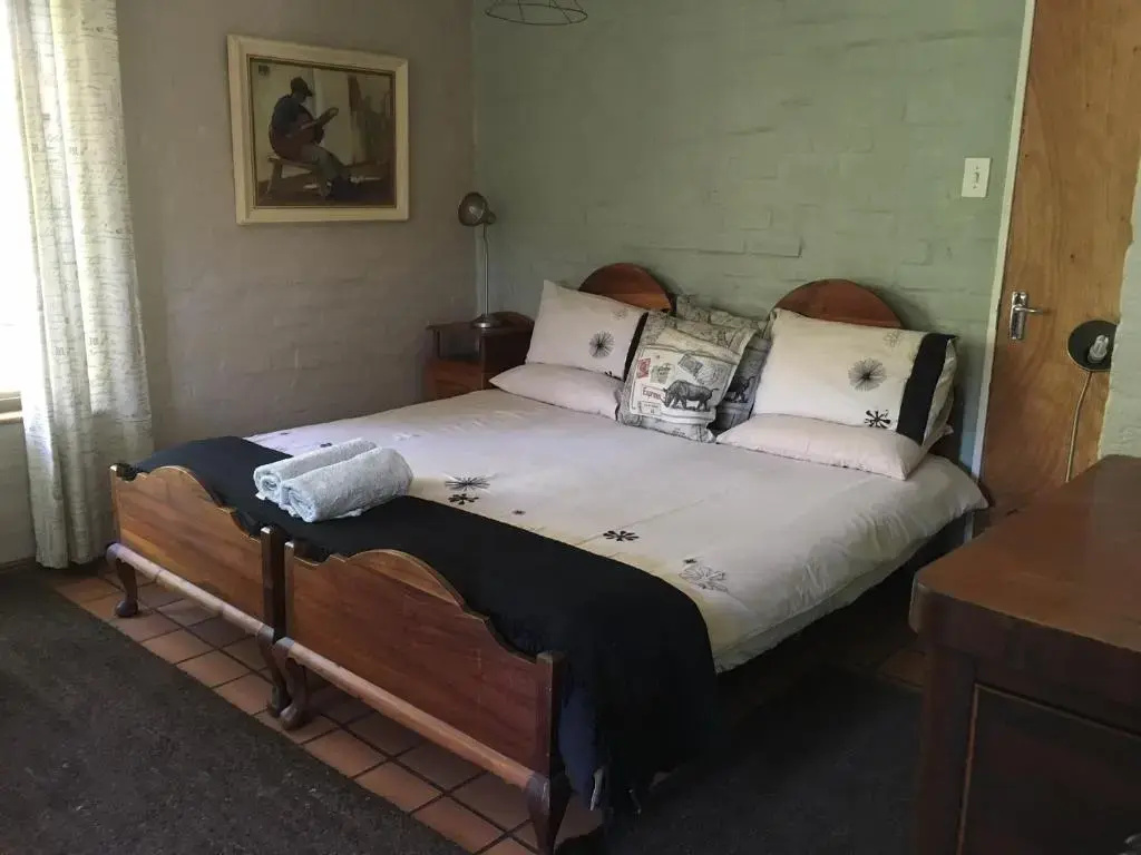 Double Guest room 2 (full double bed)