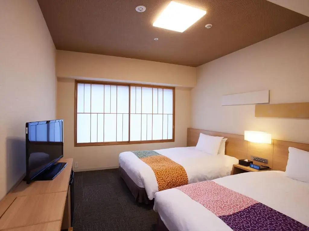 Economy Double room (twin beds)