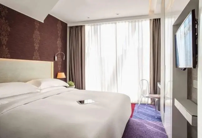Burgu Arjaan by Rotana Hotel - Chambres