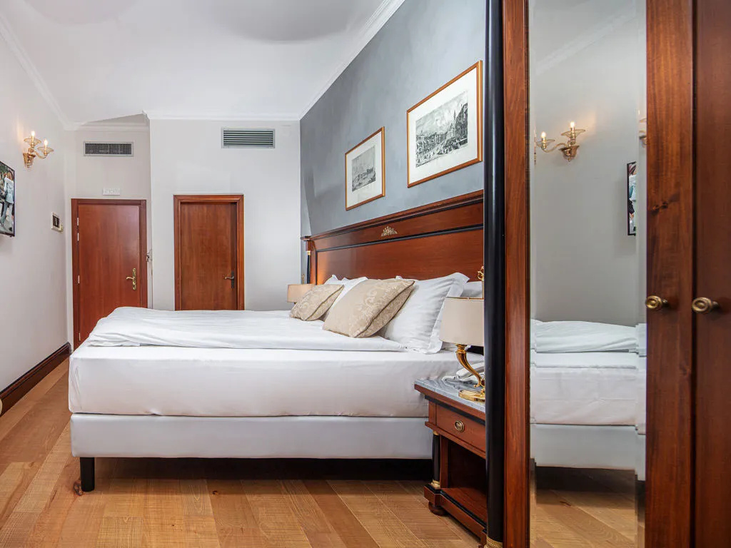 Deluxe Double room (twin beds)