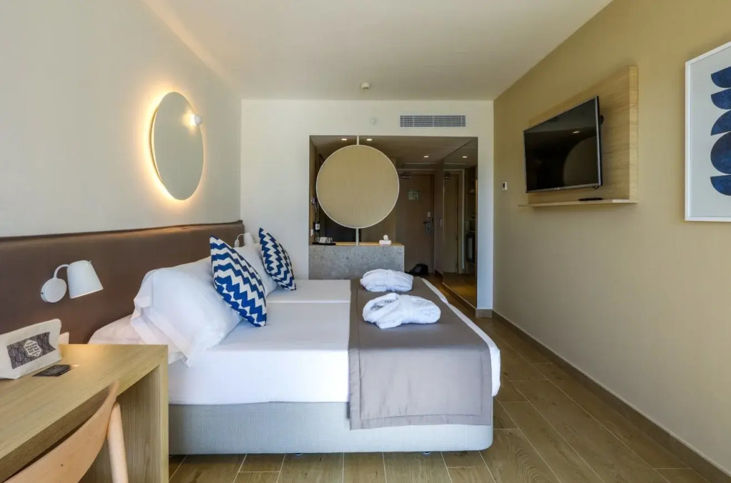 Terrace Double room (twin beds)