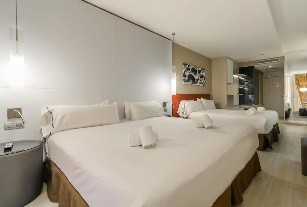 Deluxe Family Quadruple room