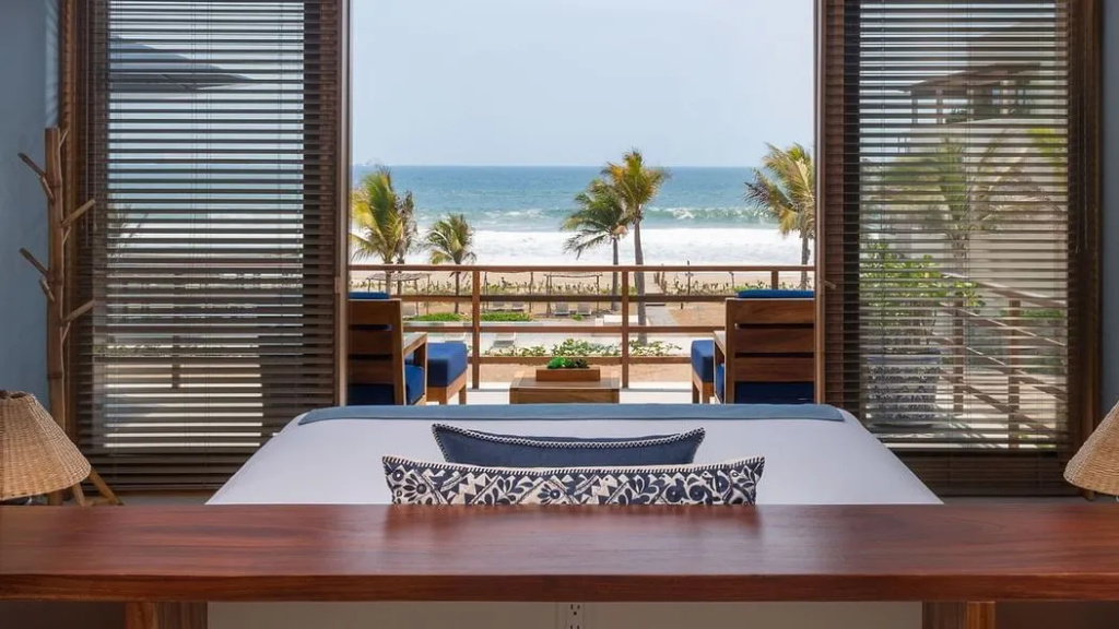 1 Bedroom Double Villa with ocean view (full double bed)