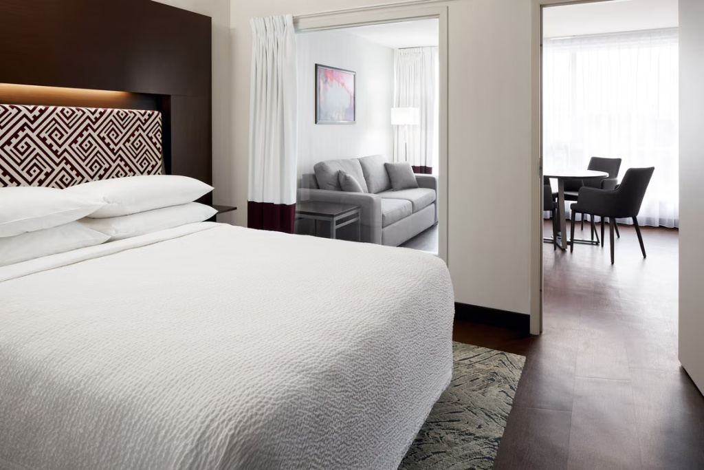 2 Bedrooms Vice Presidential Suite