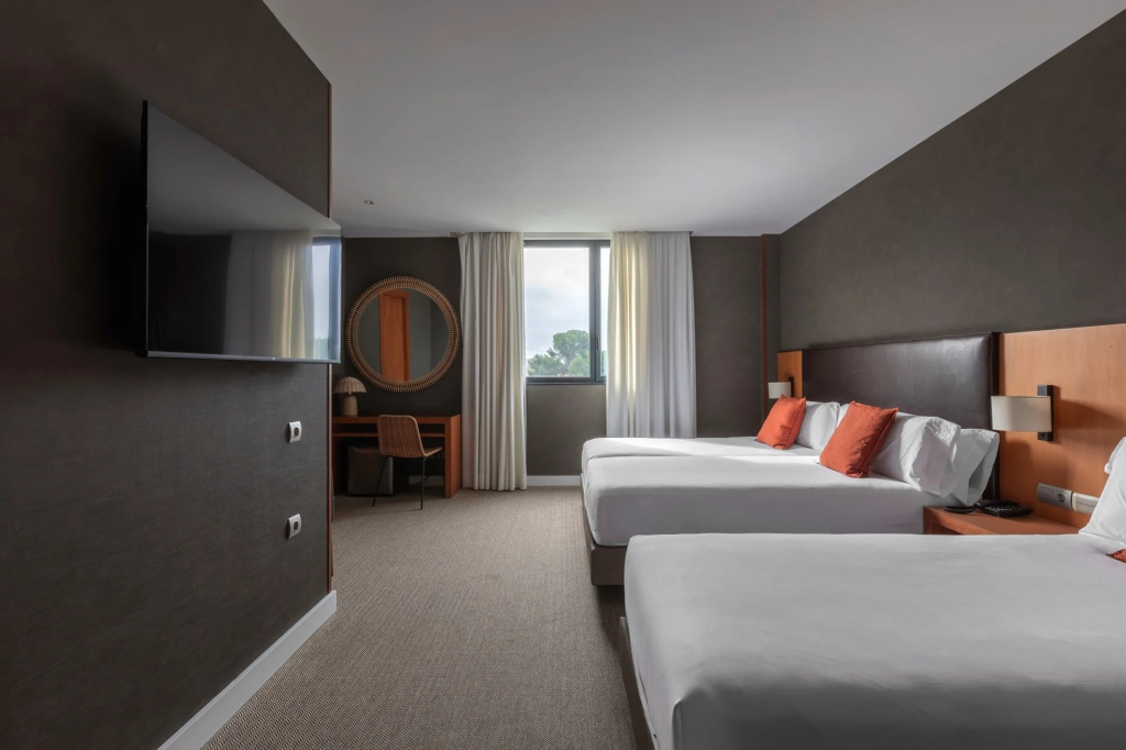 Hotel Acta Sant Just - Chambres