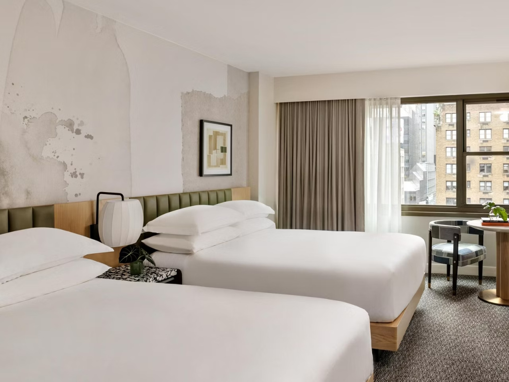 Kimpton Theta New York - Times Square By IHG - Tap to explore photos