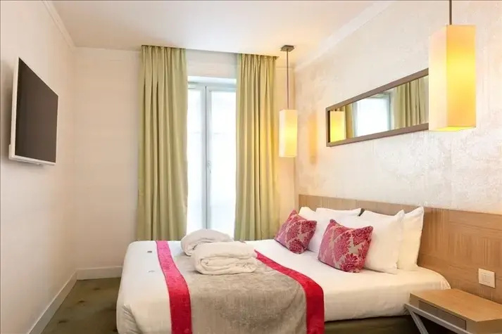 Standard Single Corporate room