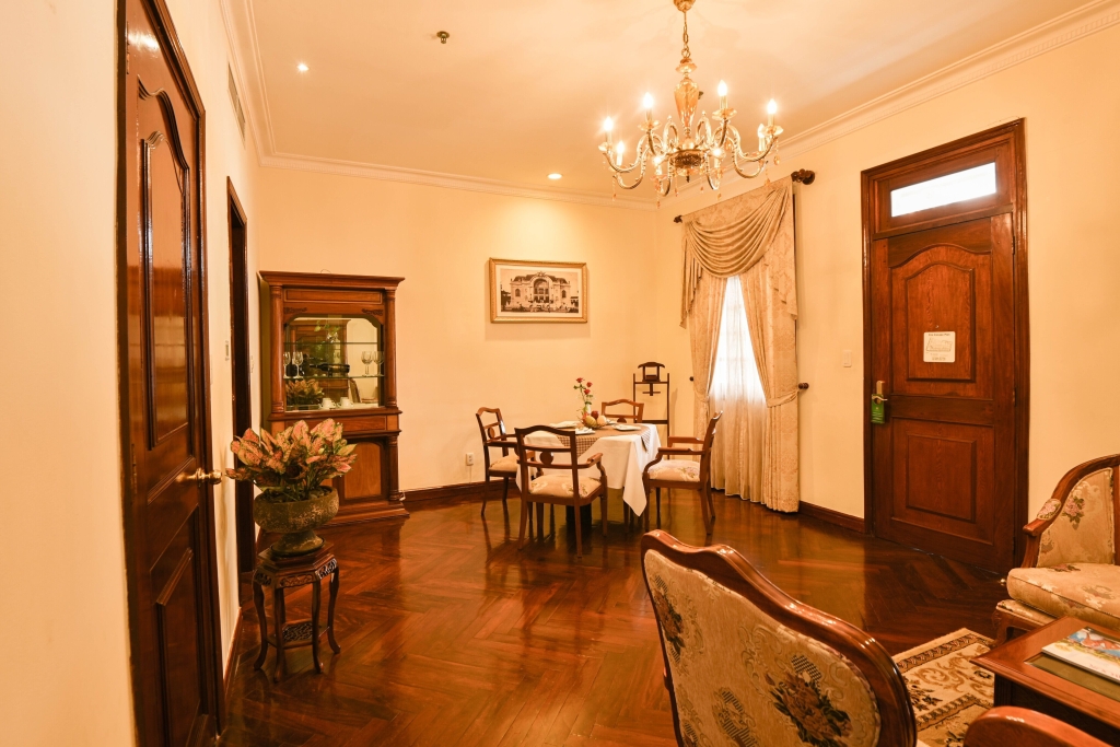 Grand Hotel Saigon