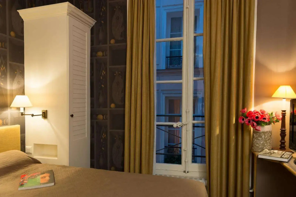 Двухместный номер Classic двуспальная кровать в Hotel du Danube Saint Germain