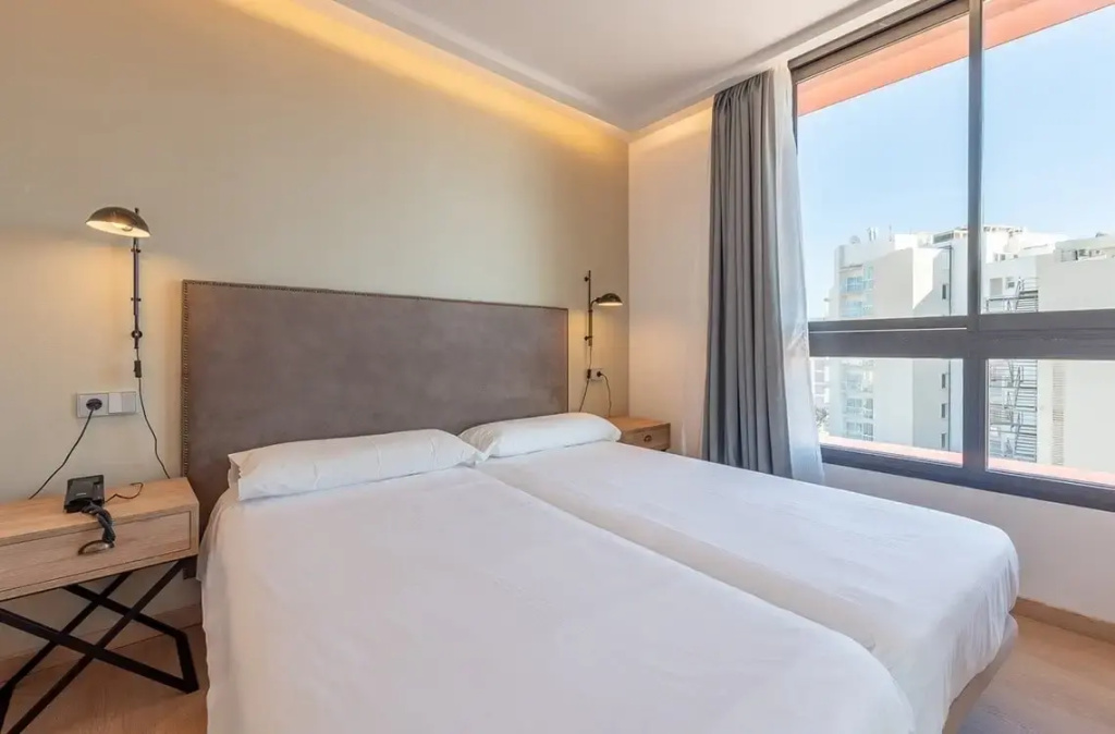 2 Bedrooms Premium Suite Apartment